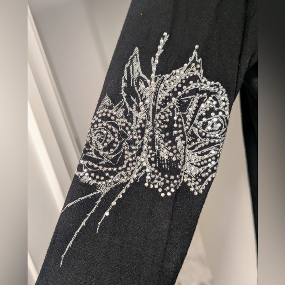 Guess Cardigan with Rhinestone Detailing - Picture 5 of 6